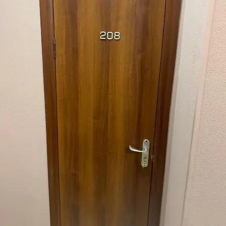 Green Hotel Hotel