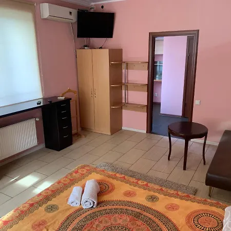 Отель Green-hotel Киев