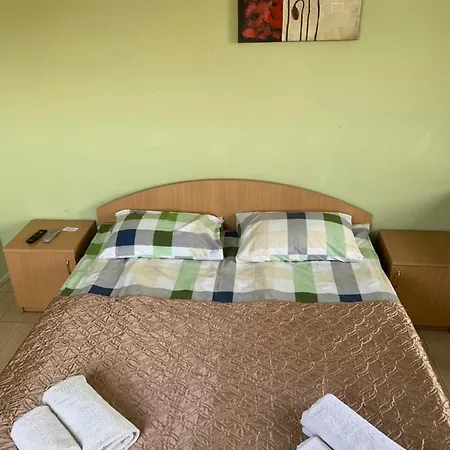 Отель Green-hotel Киев
