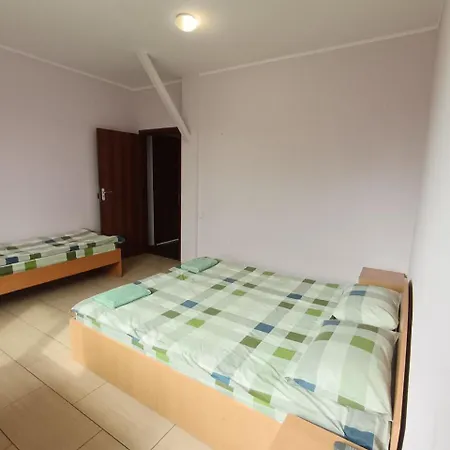Green-hotel *